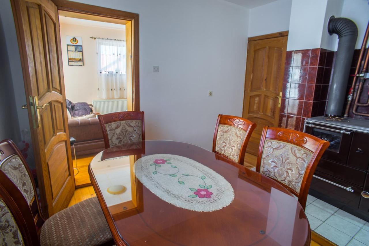 Apartmani Mila ชาเบลียค ภายนอก รูปภาพ